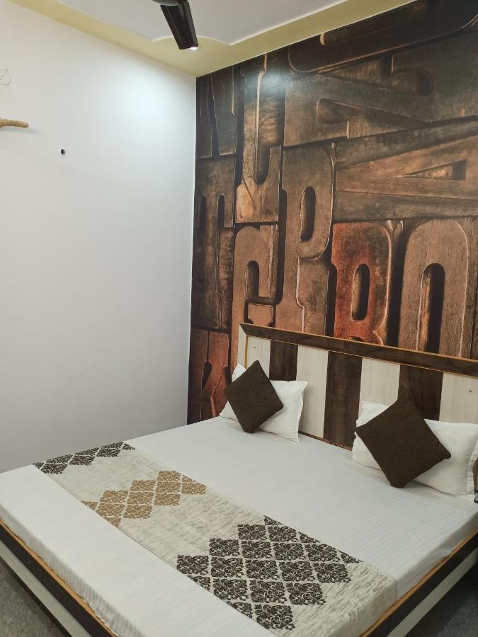 Branded Guest House Jalandhar Buitenkant foto